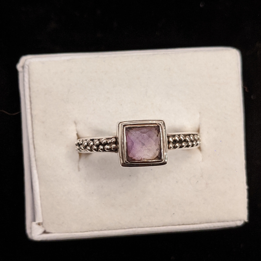 Gorgeous Michael Dawkins ring. Amethyst Size 9